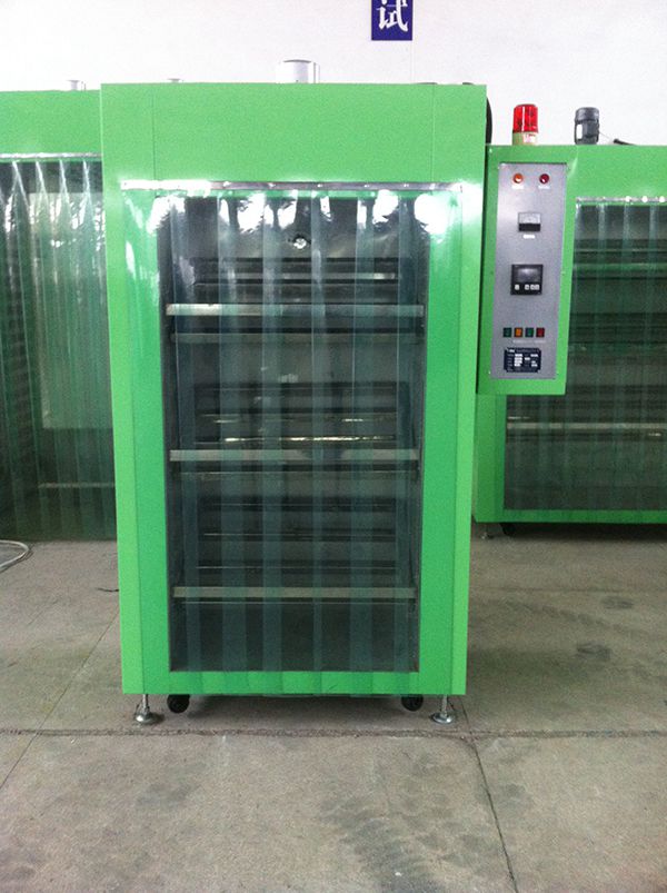 烘烤汽車行業(yè)線束、防水條等烘箱